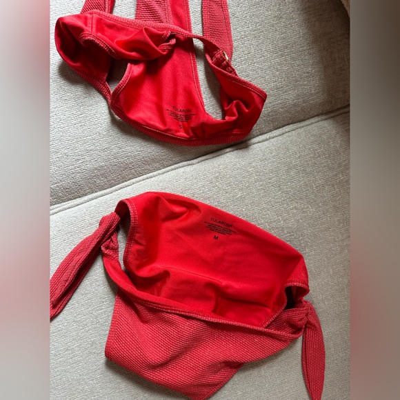 Tularosa Revolve swimsuit - Picture 14 of 14